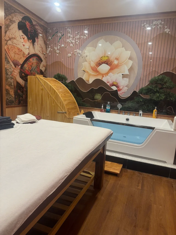 massage-nuru-nguyen-khuyen-2-.png