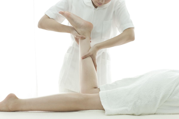 massage-nuru-nguyen-nhu-uyen-2.png