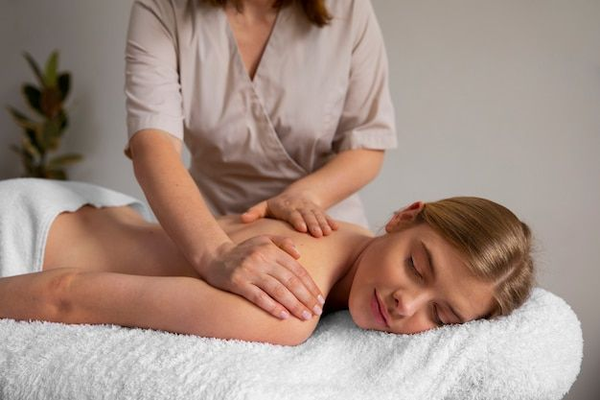 Top 5 địa chỉ massage nuru Nguyễn Thị Duệ được yêu thích nhất hiện nay