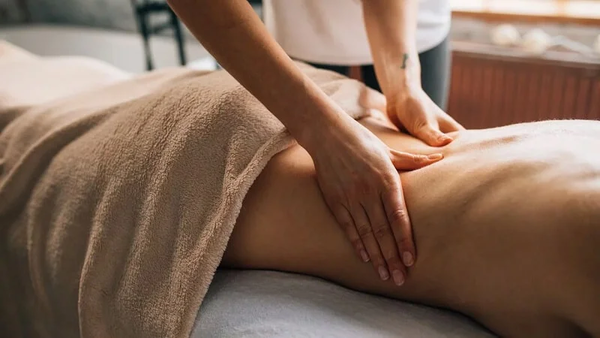 massage-nuru-nui-truc-5.png