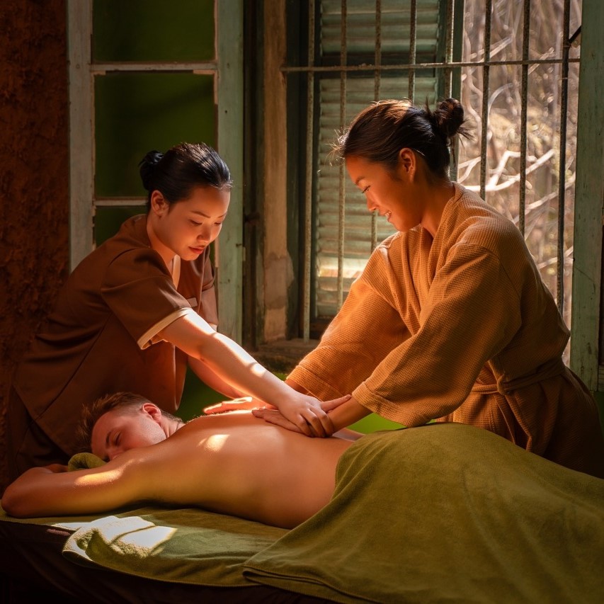 3 Cơ sở massage nuru phố Lãn Ông phòng riêng kín đáo giá tốt