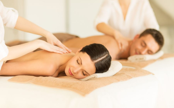 massage-nuru-truong-cong-giai-1.png