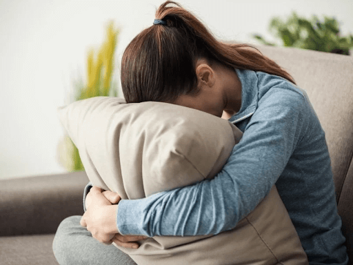 8 dấu hiệu phụ nữ thiếu hơi đàn ông - Nhận biết để yêu đúng lúc