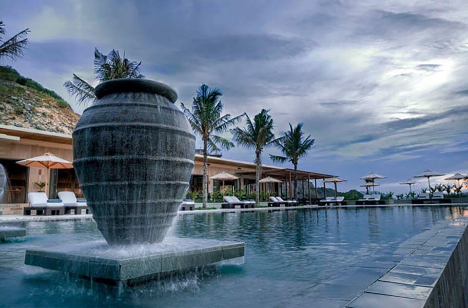 Đài phun nước với thiết kế hình tròn đặc trưng
