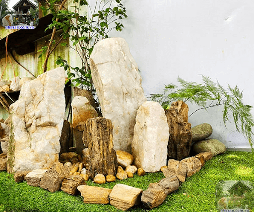 Hòn non bộ đá tự nhiên tạo không gian thư giãn tuyệt vời