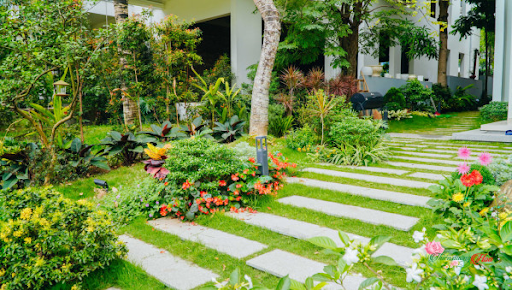 Không gian thư giãn - Thi công tiểu cảnh sân vườn biệt thự Vinhome