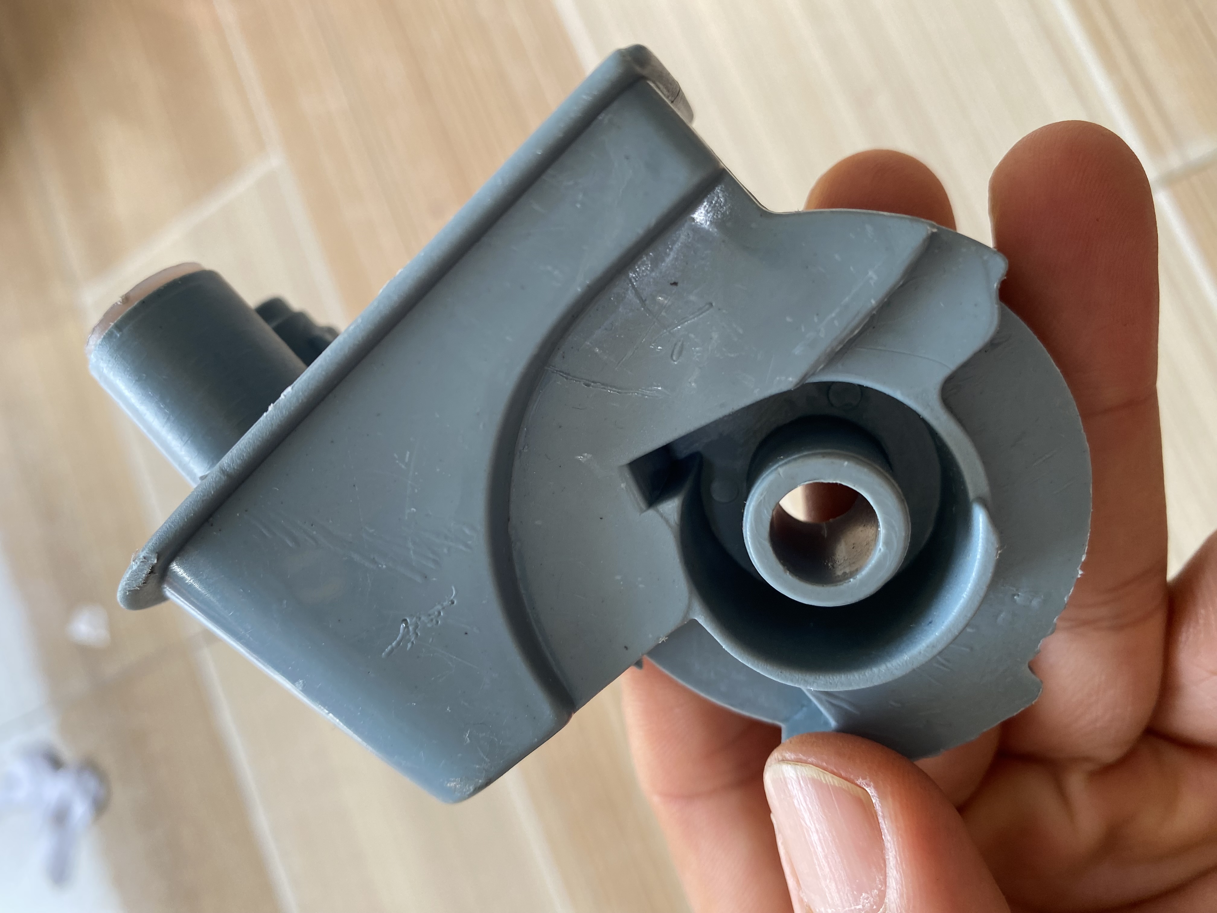 Cổ quạt treo tường 1 dây, 2 dây giật gồm lò xo to, lò xo nhỏ, bi