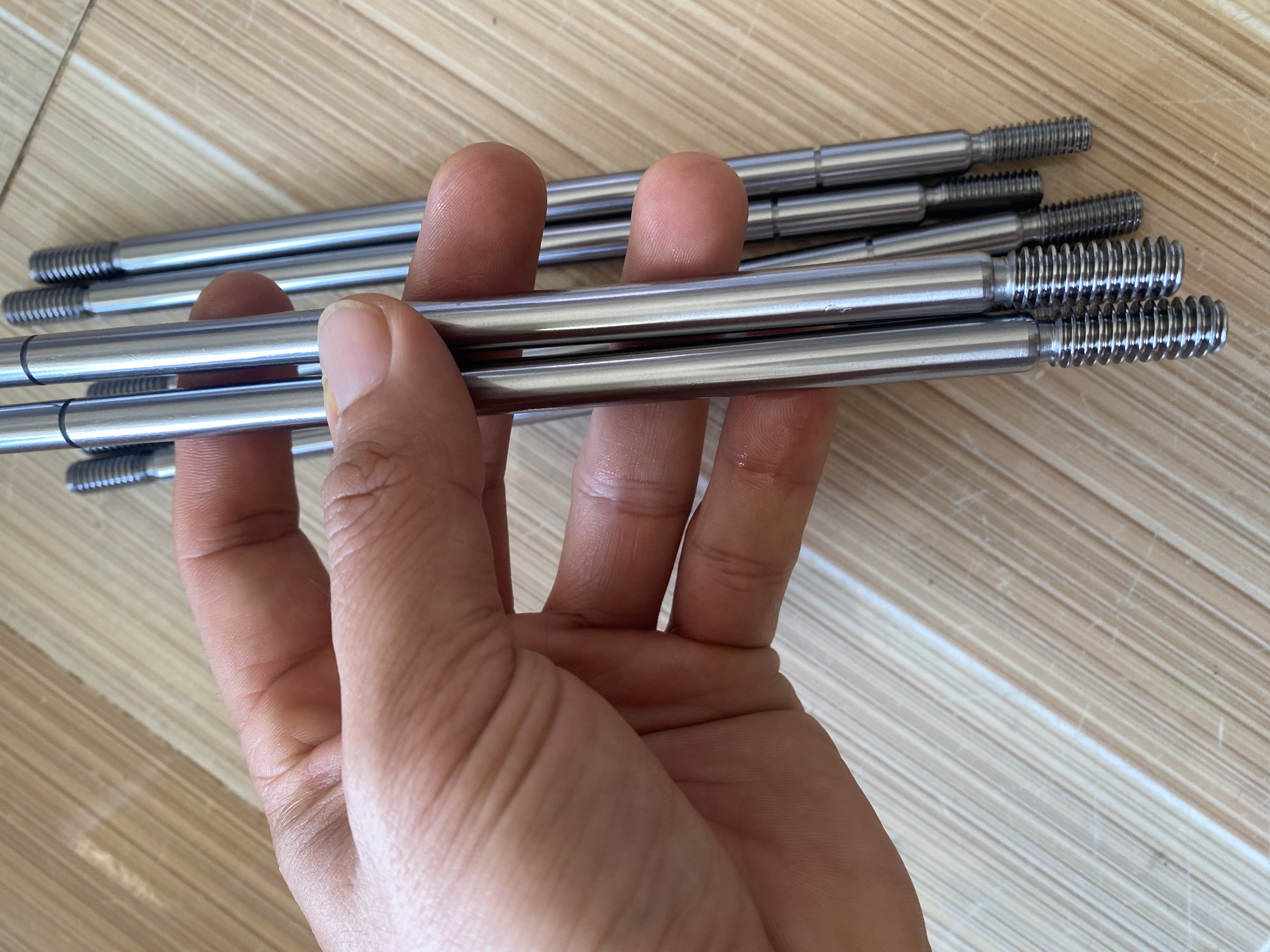 Cốt 21cm asia b5 đầu khuyết