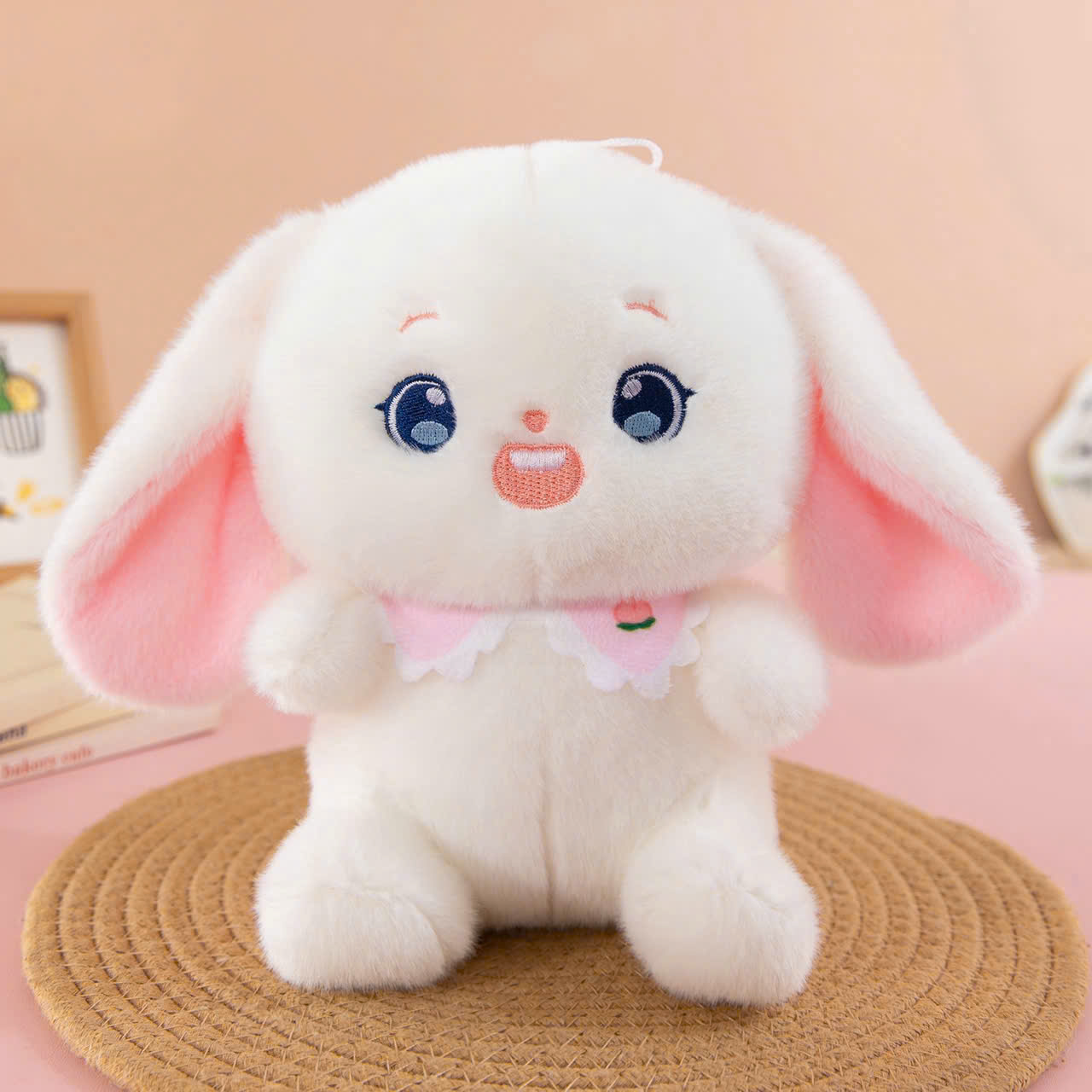 GN Thỏ Đeo Yếm Đào