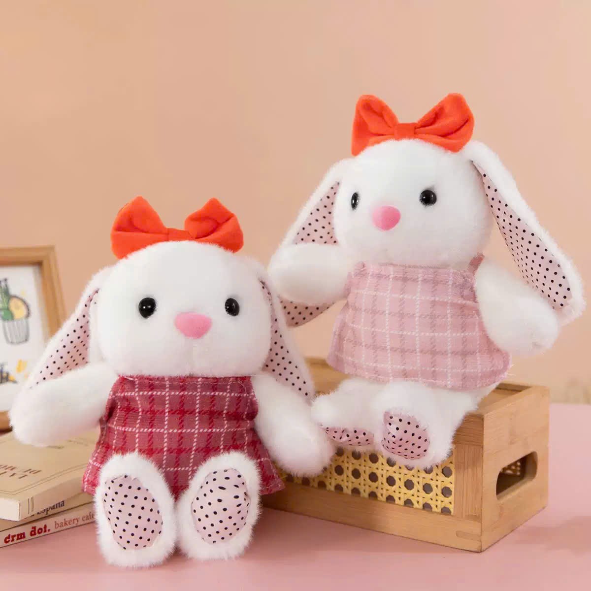 GN Thỏ Đeo Yếm Đầu Nơ