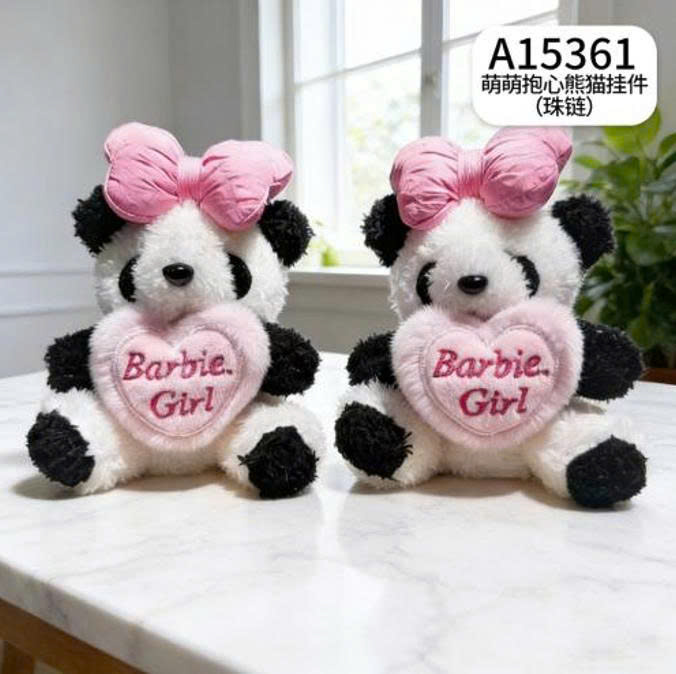 MK Gấu Ôm Tim Barbie
