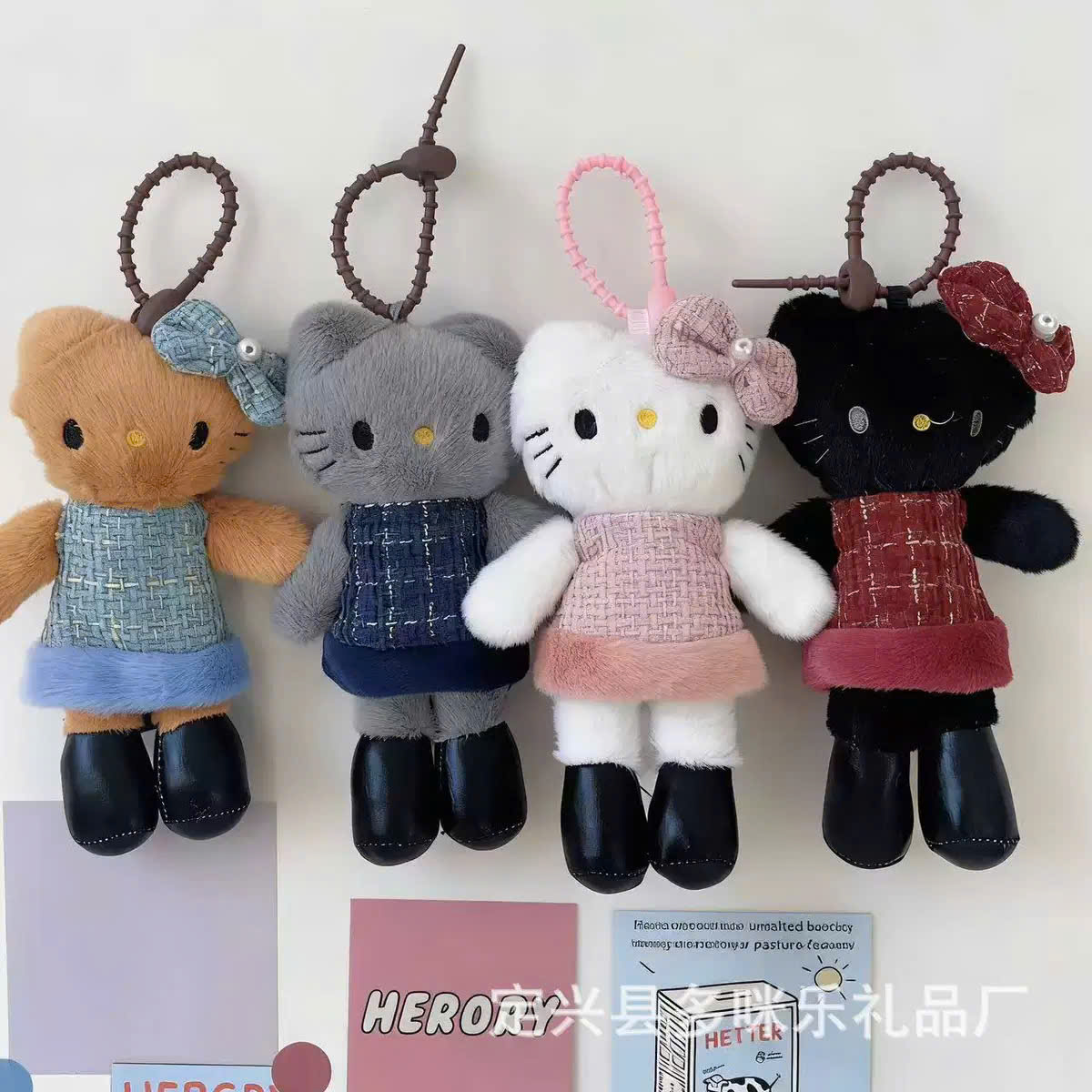 MK Kitty Váy Dạ