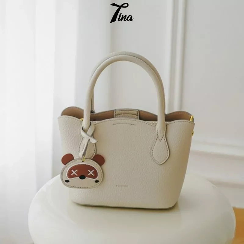 Túi nữ Taka kèm charm đáng yêu phong cách Hàn Quốc TX106