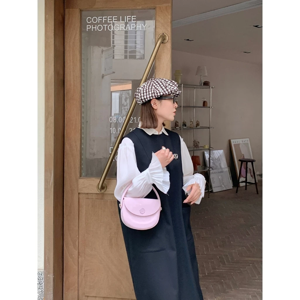 Túi xách nhỏ MICOCAH Half Moon dáng bán nguyệt da nhung M577 Tina Shop