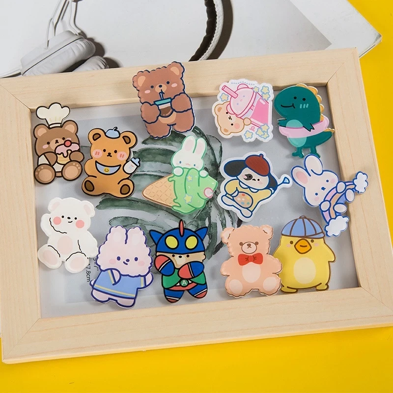 Sticker gim balo cài balo nhiều hình dễ thương rẻ nhất Tina Shop PIN03