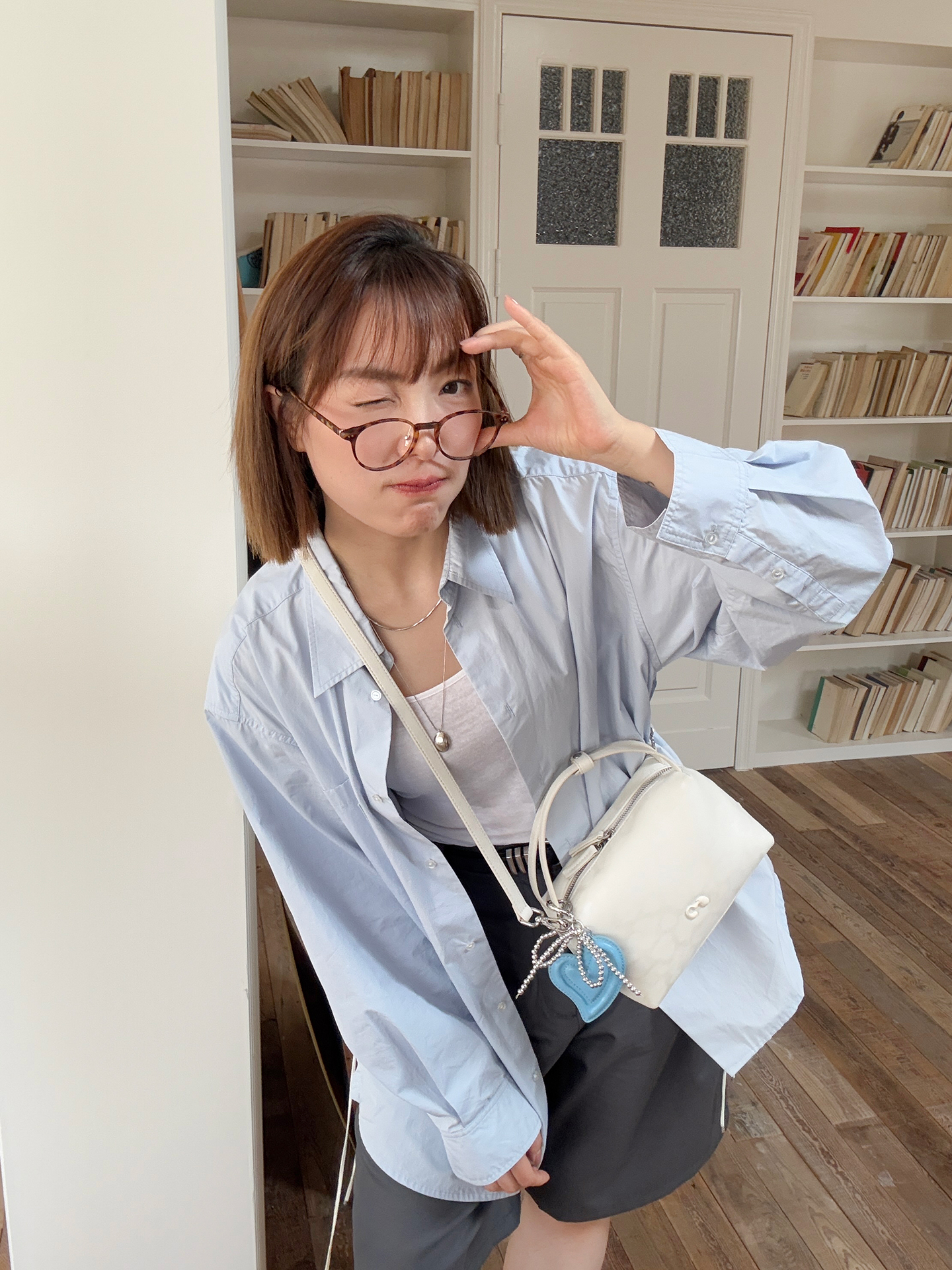 Túi MICOCAH Kimber Chính hãng nhỏ xinh kèm charm đeo chéo