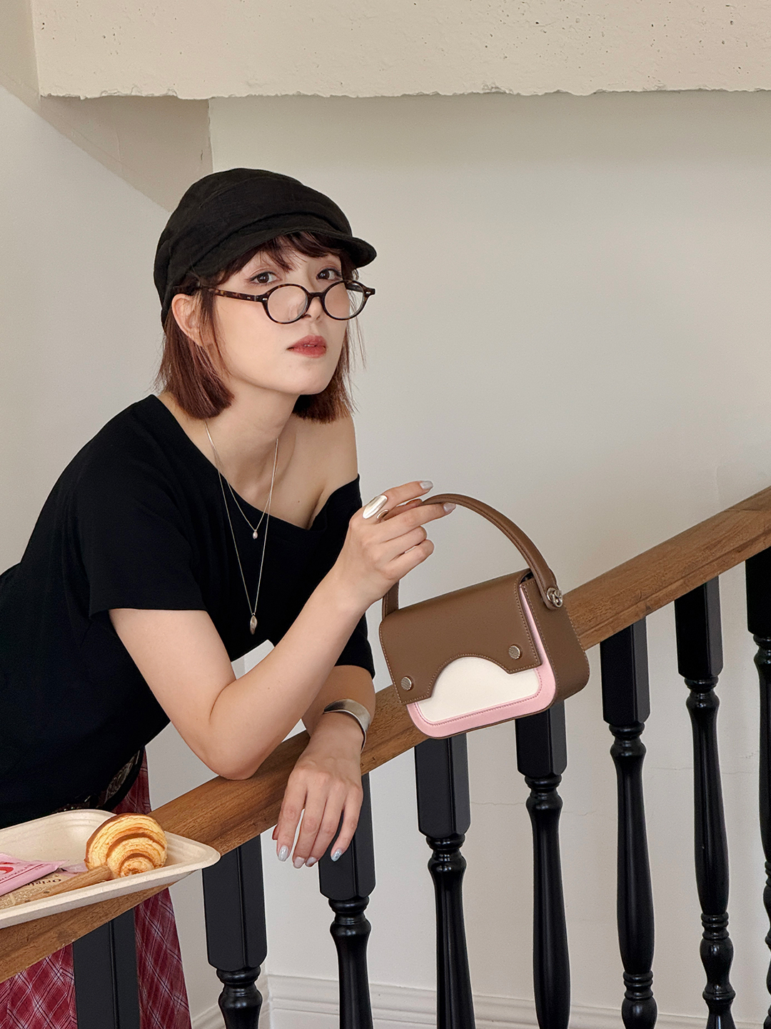 Túi MICOCAH Peach Latte Chính hãng cầm tay nữ tính