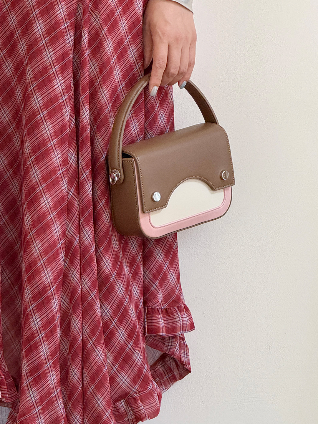 Túi MICOCAH Peach Latte Chính hãng cầm tay nữ tính