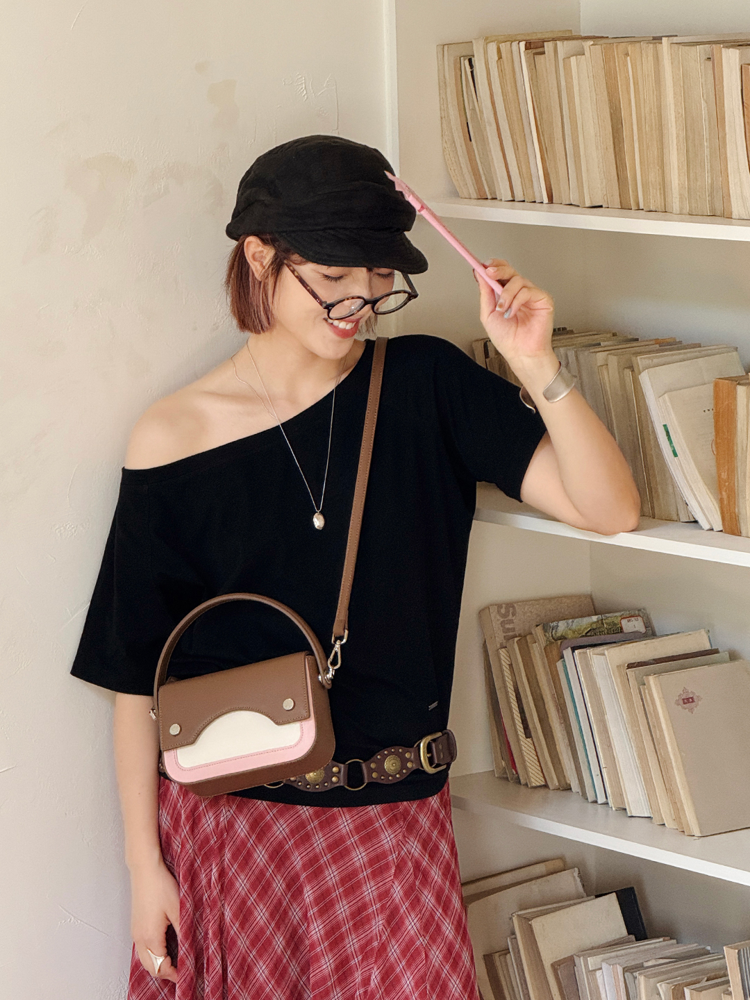 Túi MICOCAH Peach Latte Chính hãng cầm tay nữ tính