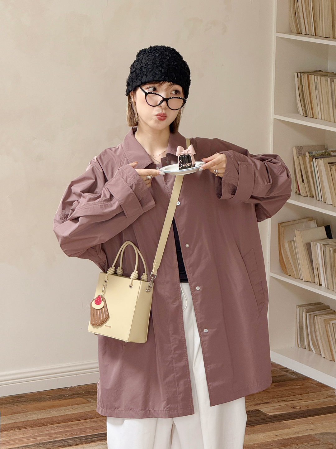 Túi MICOCAH Winona Chính hãng dáng cakebox kèm charm đeo chéo