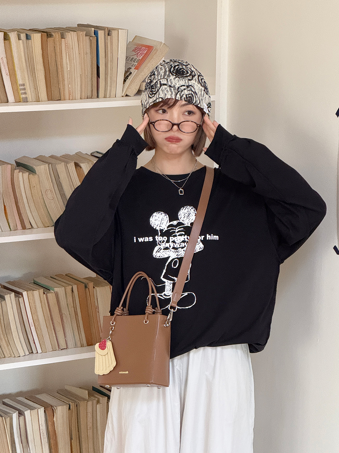 Túi MICOCAH Winona Chính hãng dáng cakebox kèm charm đeo chéo