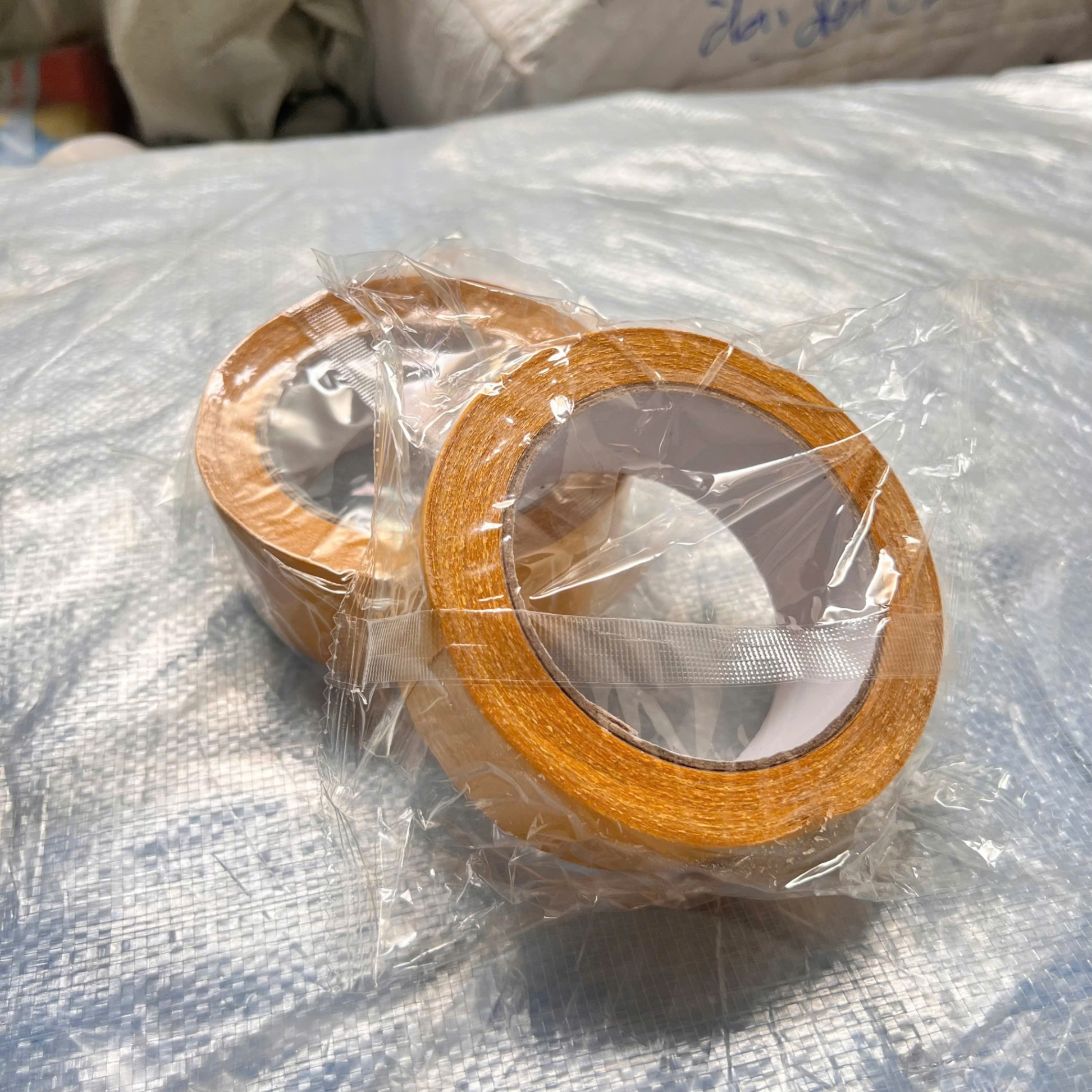 Băng Keo Hai Mặt Vải Lưới Loại Dày 4cmx18m, Đa Năng Độ Dính Cao Cố Định Vật Dụng Trong Nhà - Băng Keo Lưới 2 Mặt - Giá Sỉ