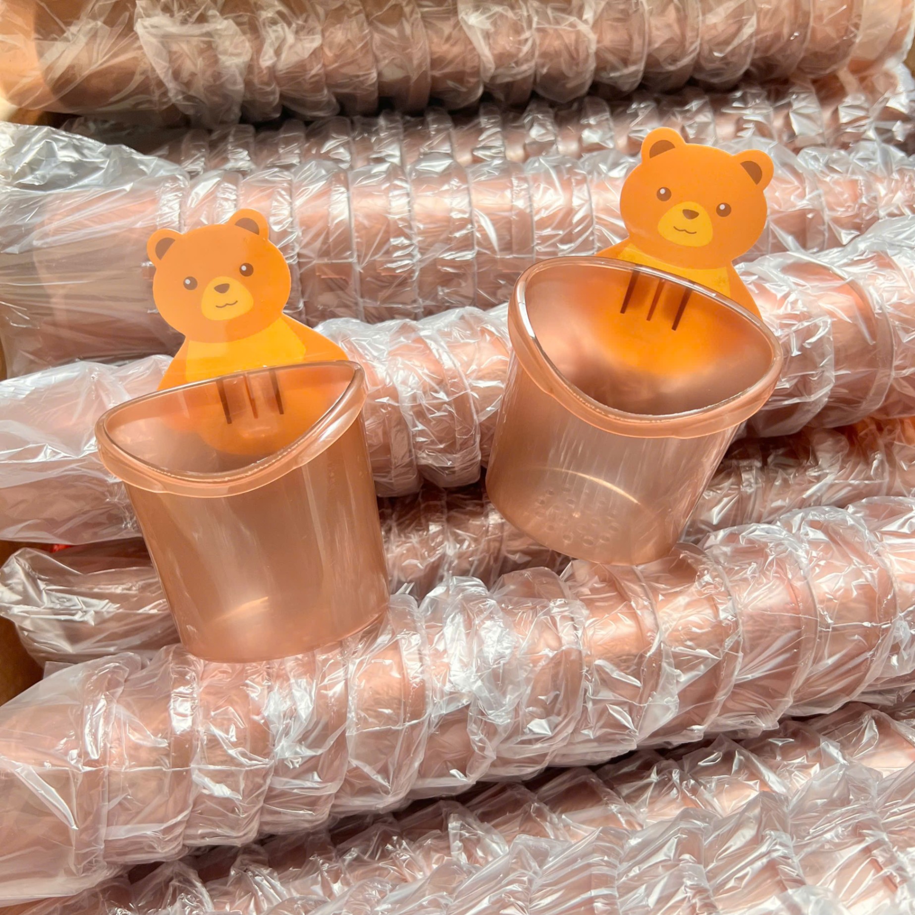 Ly Cốc Dán Tường Hình Gấu Nâu Đựng Bàn Chải, Kem Đánh Răng, Đồ Dùng Nhà Tắm - Cốc Gấu Dán Tường - Giá Sỉ