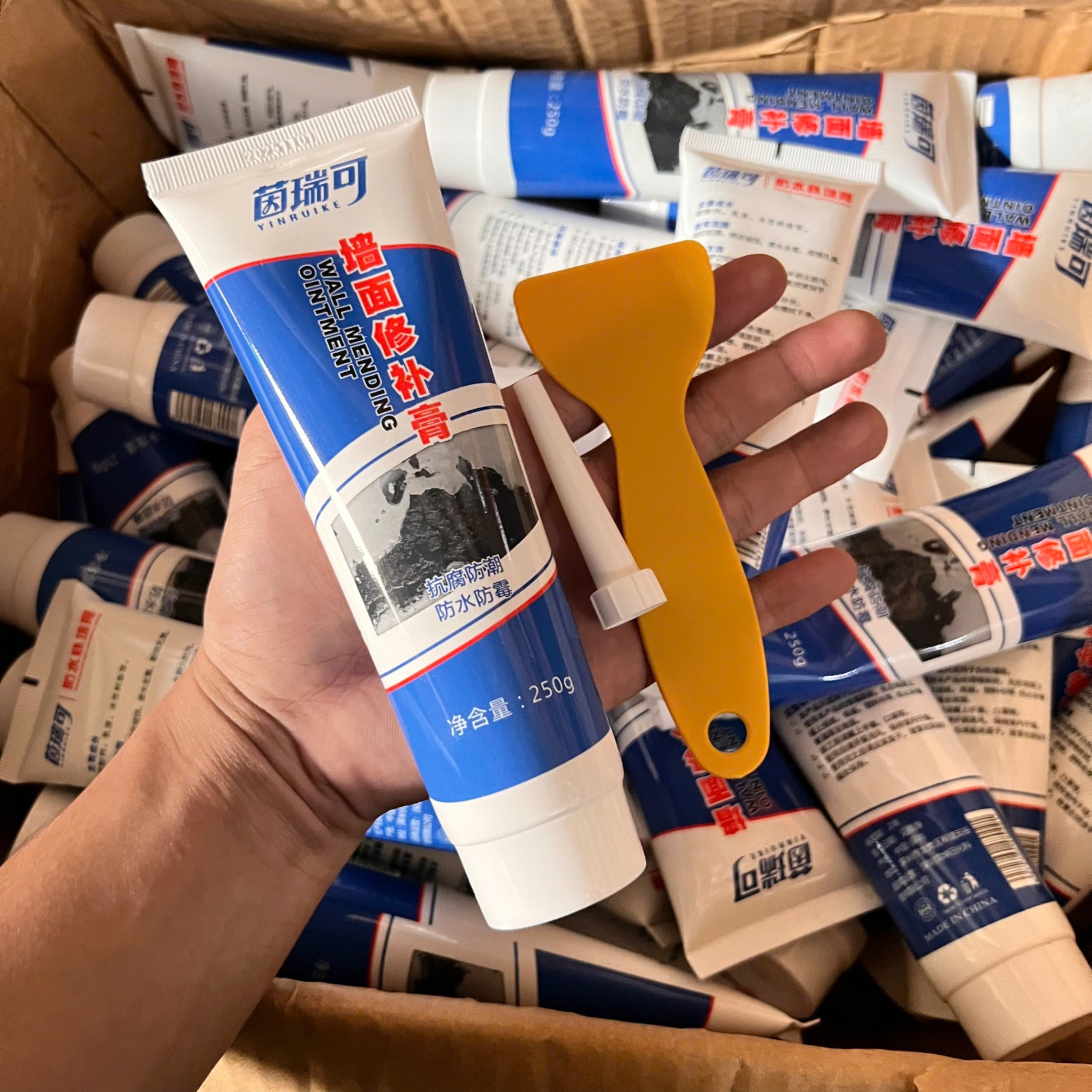 Keo Vá Tường Chống Thấm 250gr - Trám Trét Vết Nứt Khe Hở Tường - Chống Mốc Ẩm Làm Sạch Tường Hàng Loại 1 - Giá Sỉ