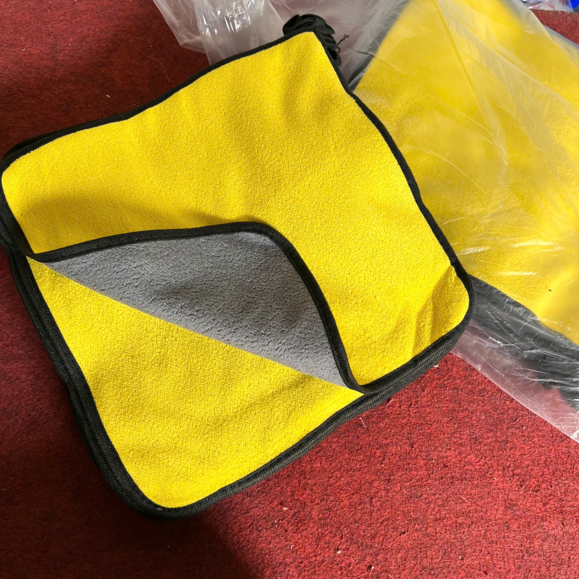 Khăn Microfiber Xám Vàng 2 Lớp Đa Năng - Khăn Lau Đa Năng Dày 2 Mặt Vàng Xám Thấm Hút Tốt, Lau Rửa Xe, Vệ Sinh Vật Dụng Gia Đình Nhà - Giá Sỉ