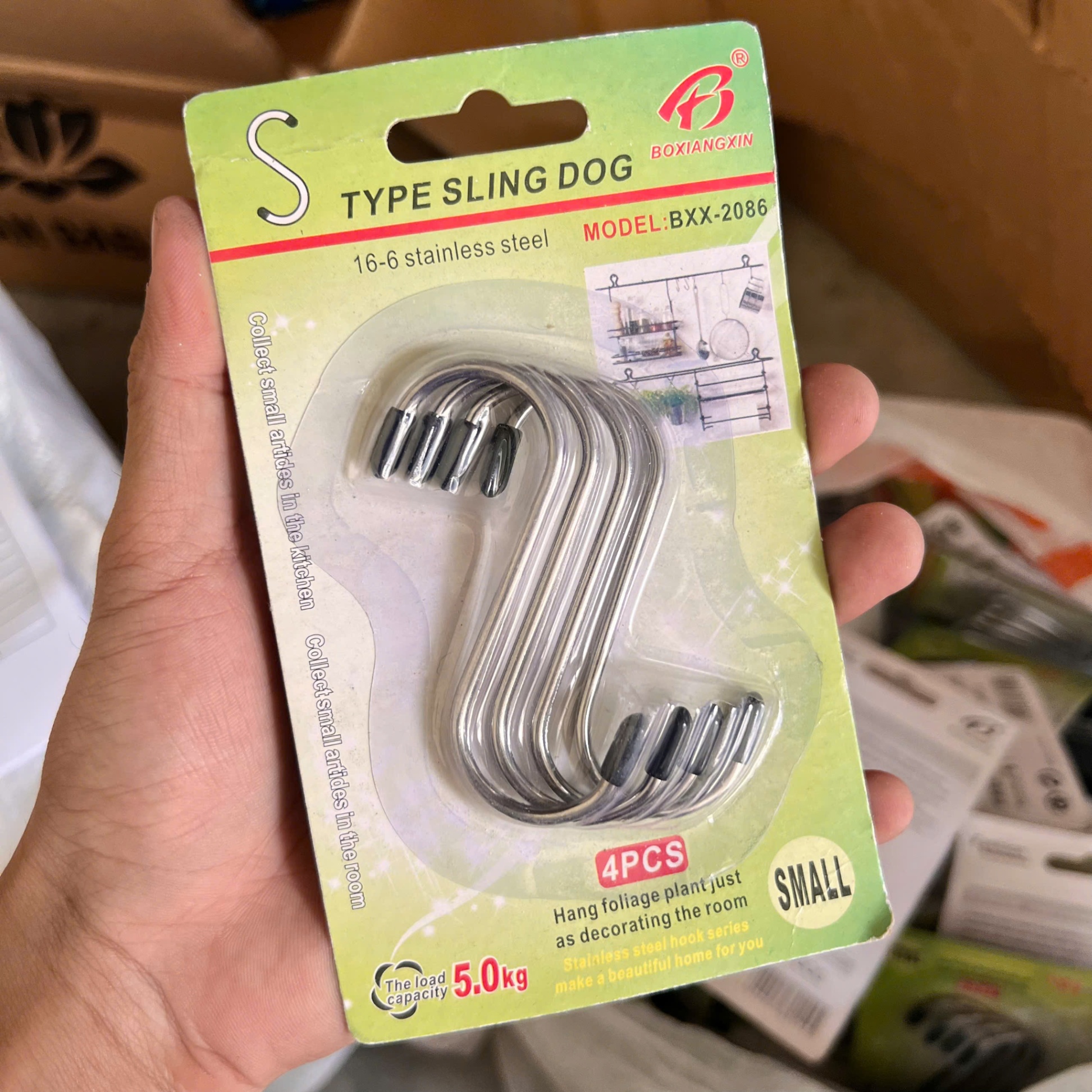Vỉ 4 Móc Treo Đồ Hình Chữ S Bằng Kim Loại Bọc Đầu Nhựa - 4 Móc Inox Hình Chữ S, Móc Sau Cửa Đơn Giản Bền Đẹp, Dụng Cụ Sắp Xếp Chìa Khóa Lỗ Đa Năng Giá Treo Cửa Tủ Nhà Bếp - Giá SỈ