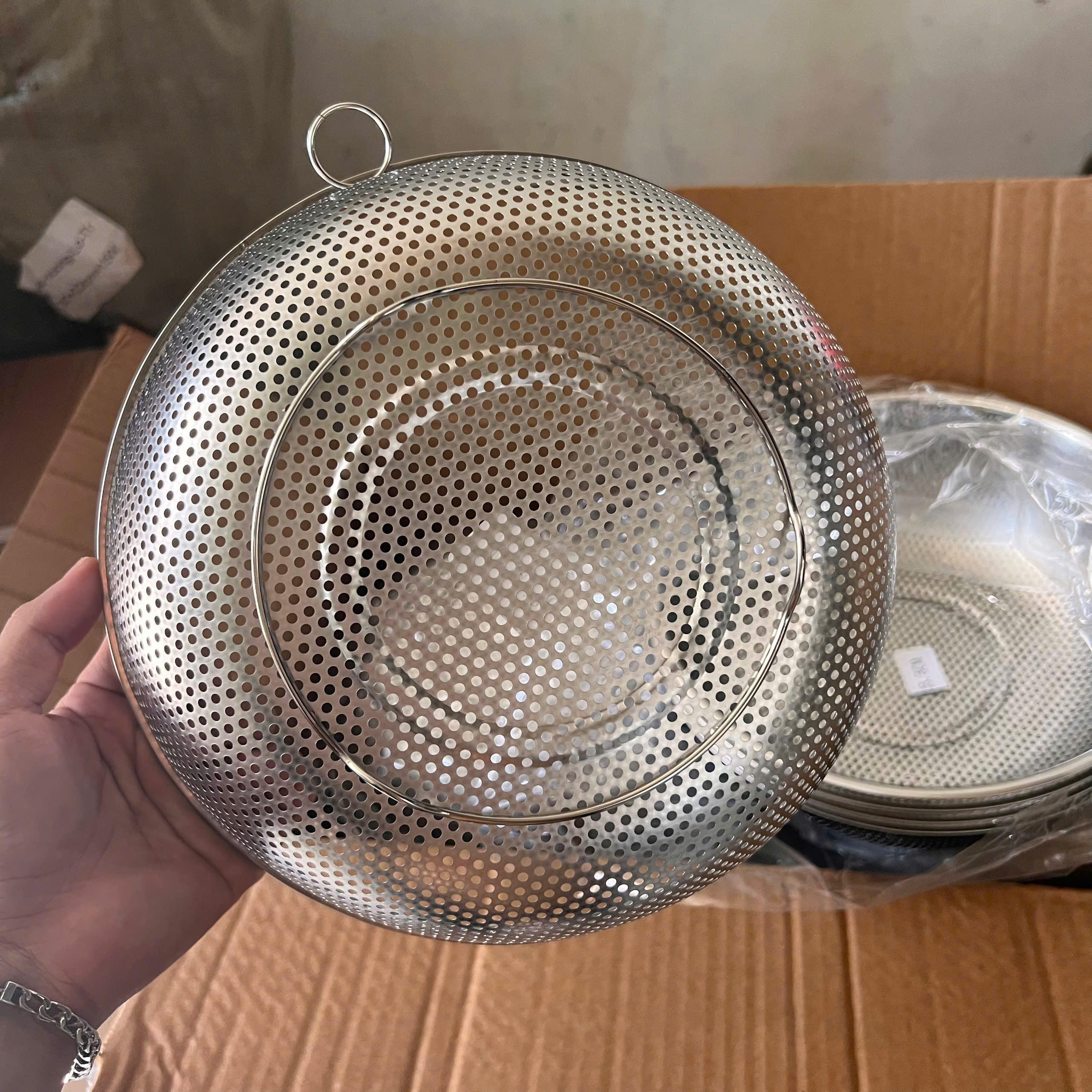 Rổ Inox Tròn Lỗ Nhỏ 25Cm Đa Năng Rửa Rau Củ Vo Gạo Đựng Hoa Quả - Rổ ...