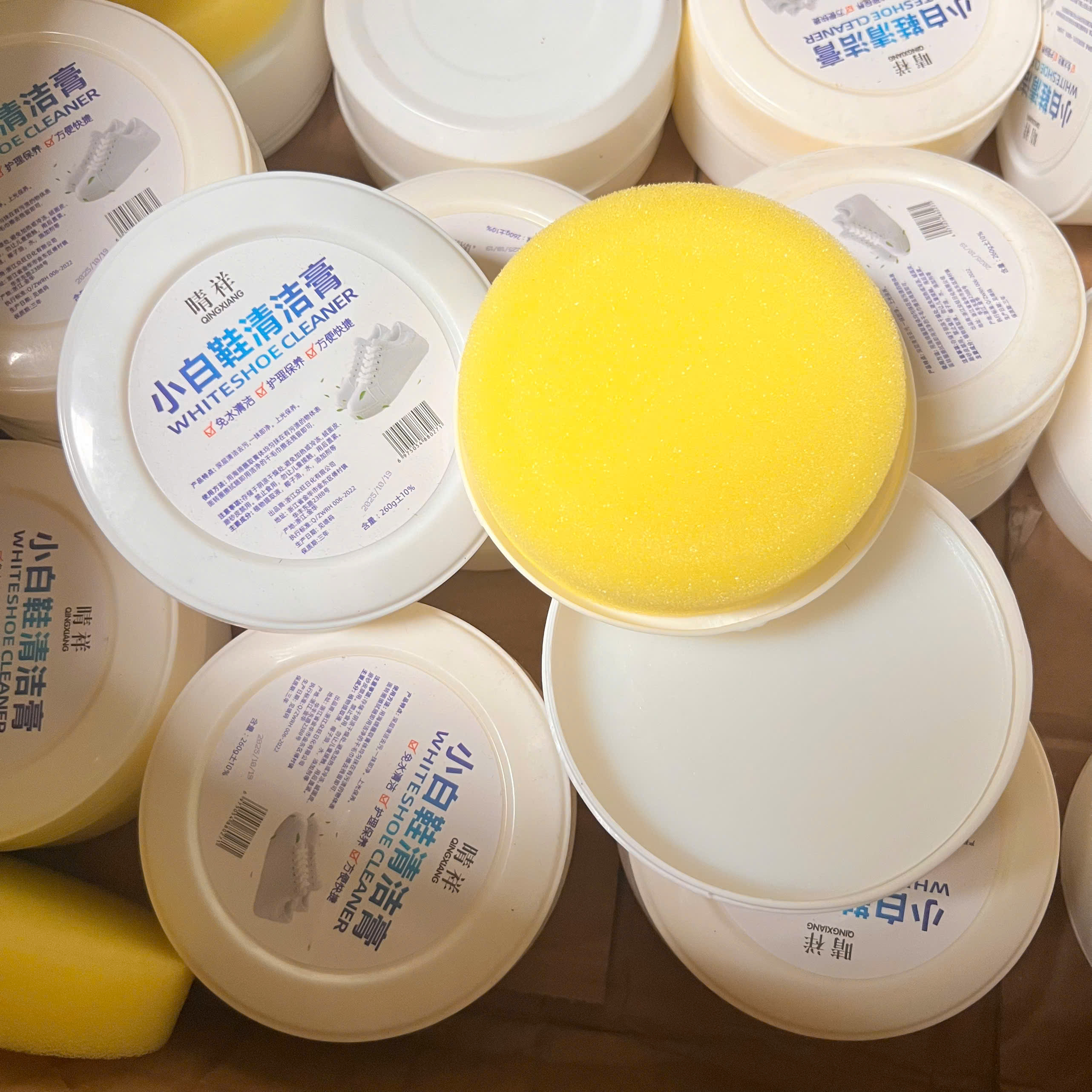 Sáp Vệ Sinh Giày Siêu Sạch 260g Kèm Mút Lau Giày, Làm Sạch Giày Da, Giày Thể Thao, Khử Mùi, Dưỡng Giày - Giá Sỉ