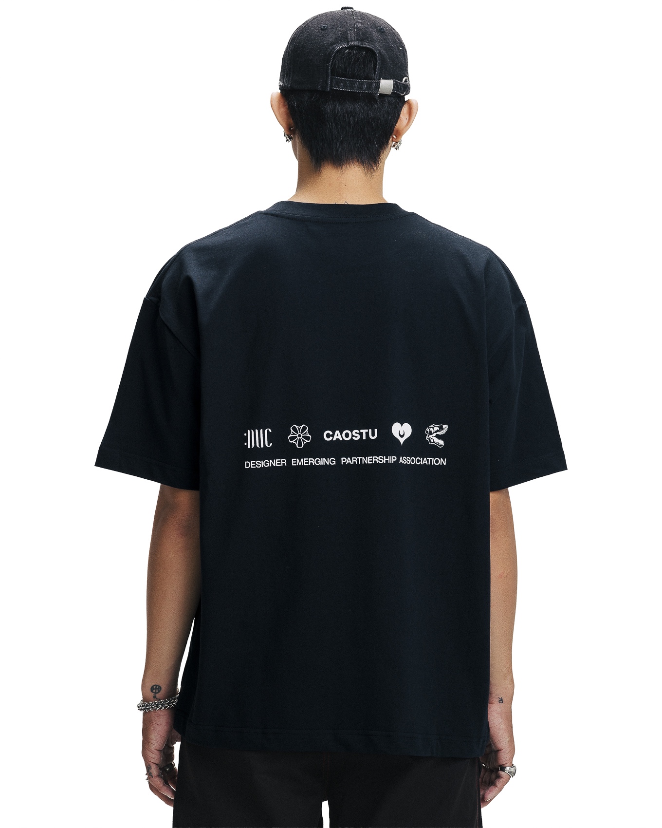 DEPA BLACK T SHIRT