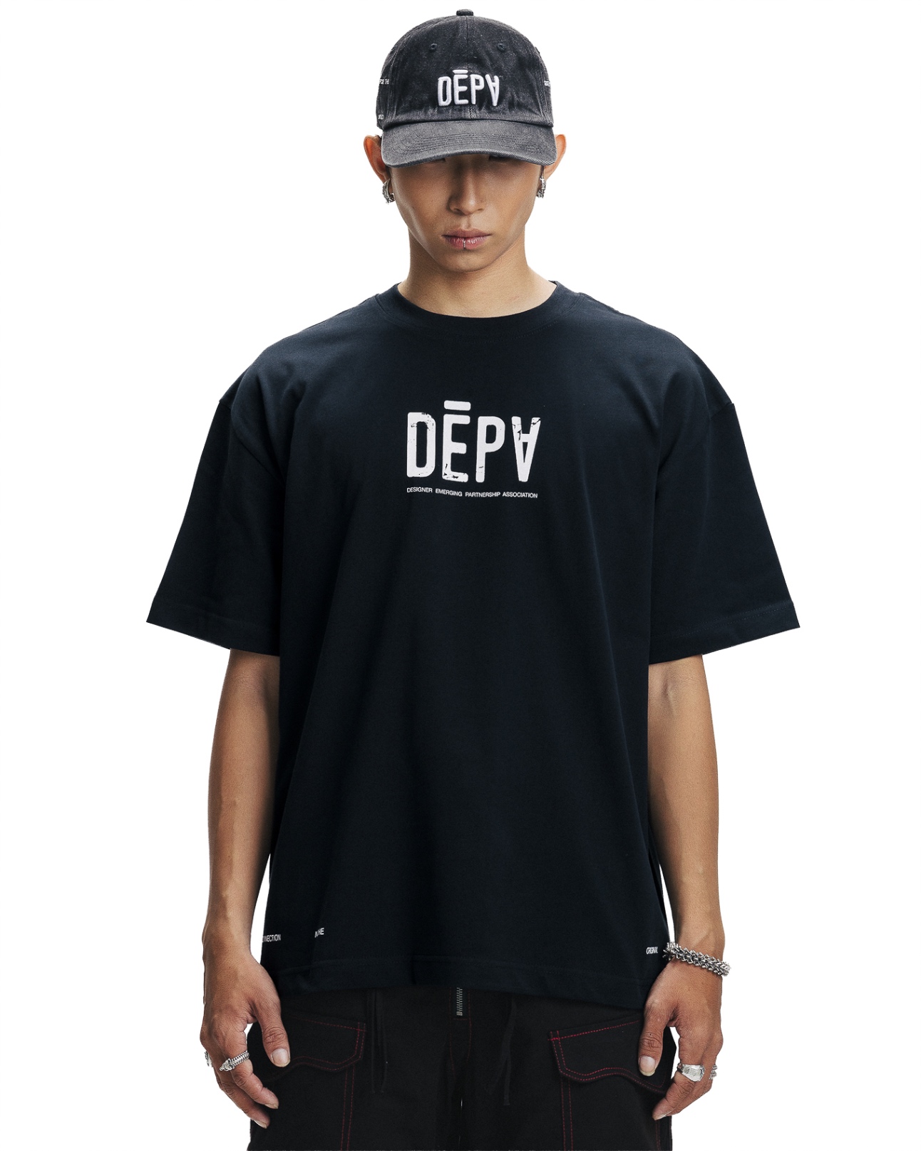 DEPA BLACK T SHIRT
