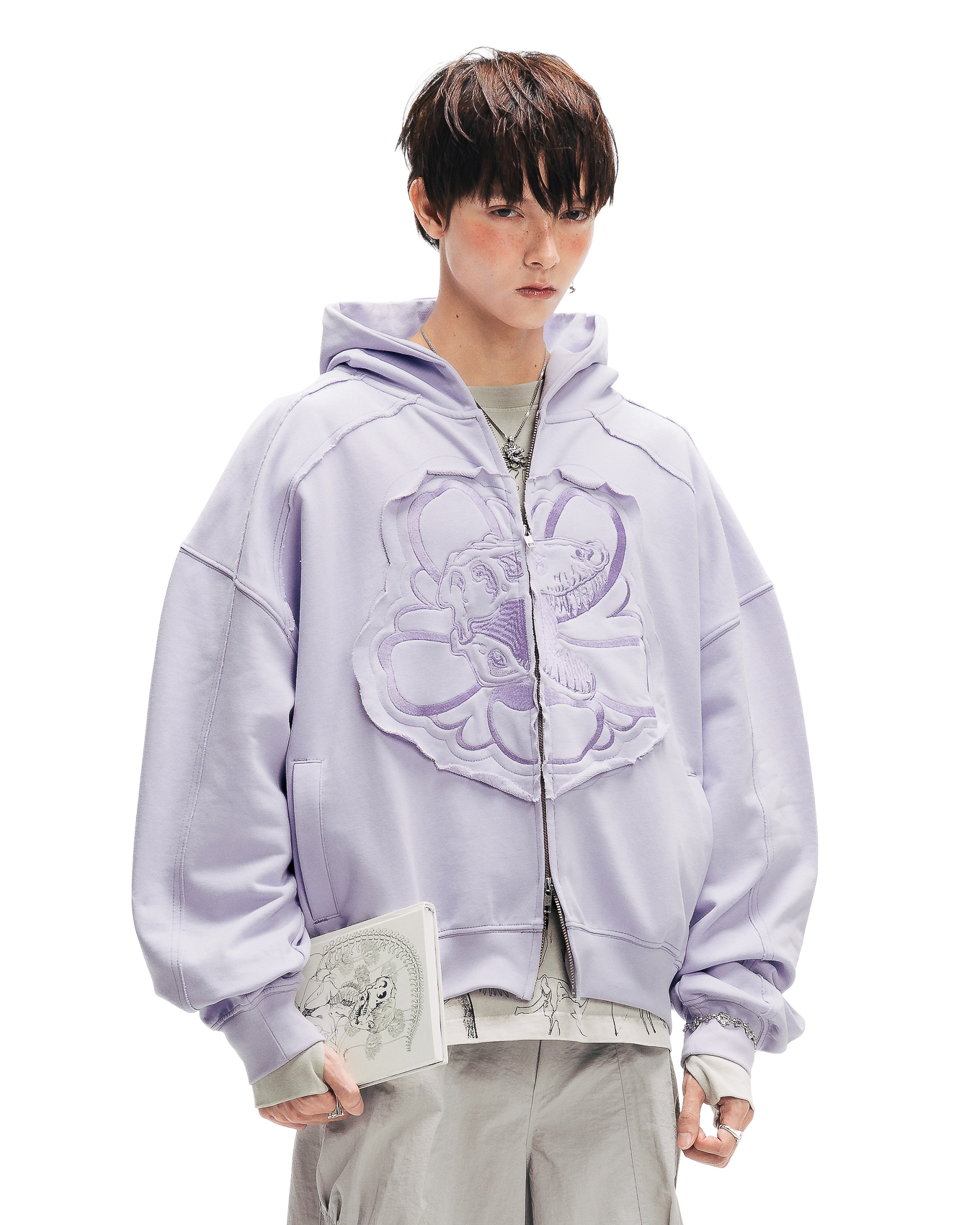HAKURI ZIPPED HOODIE