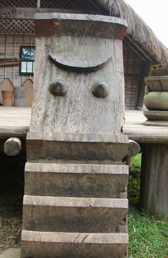 Nhà dài Ê Đê