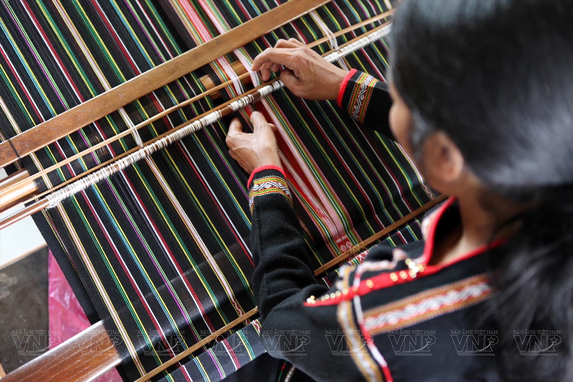 Trang phục truyền thống của người Ê Đê