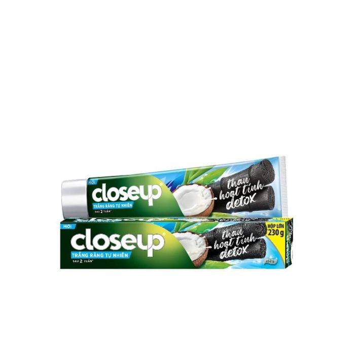 Kem đánh răng Closeup detox trắng răng than hoạt tính 230g
