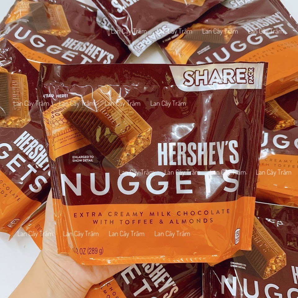 SOCOLA KEM BƠ SỮA HẠNH NHÂN HERSHEY'S NUGGETS EXTRA CREAMY MILK CHOCOLATE TOFFEE ALMONDS, 289G