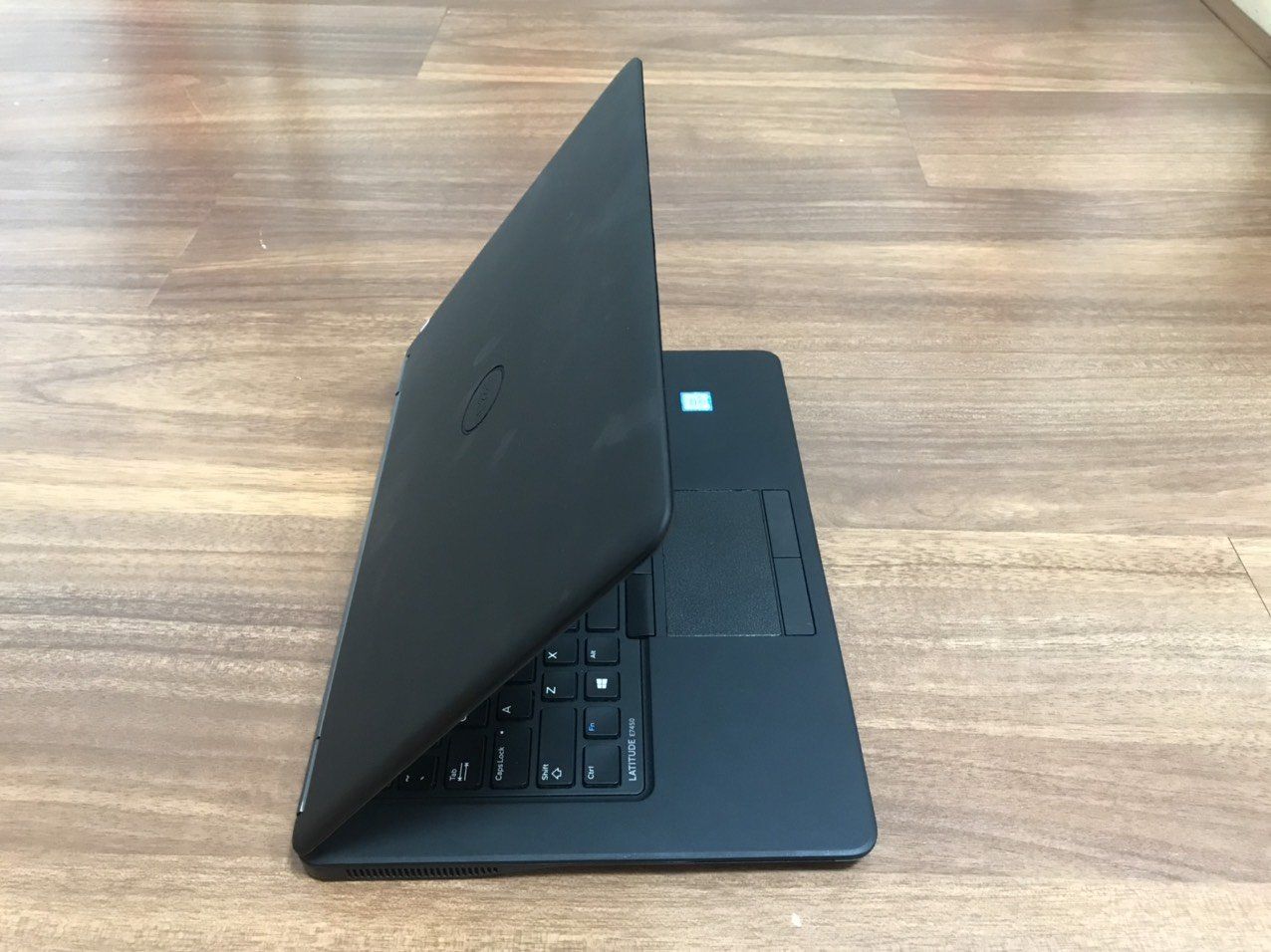 DELL Latitude E7450  i5 -5200U/ 8GB/ SSD 256GB/ 14