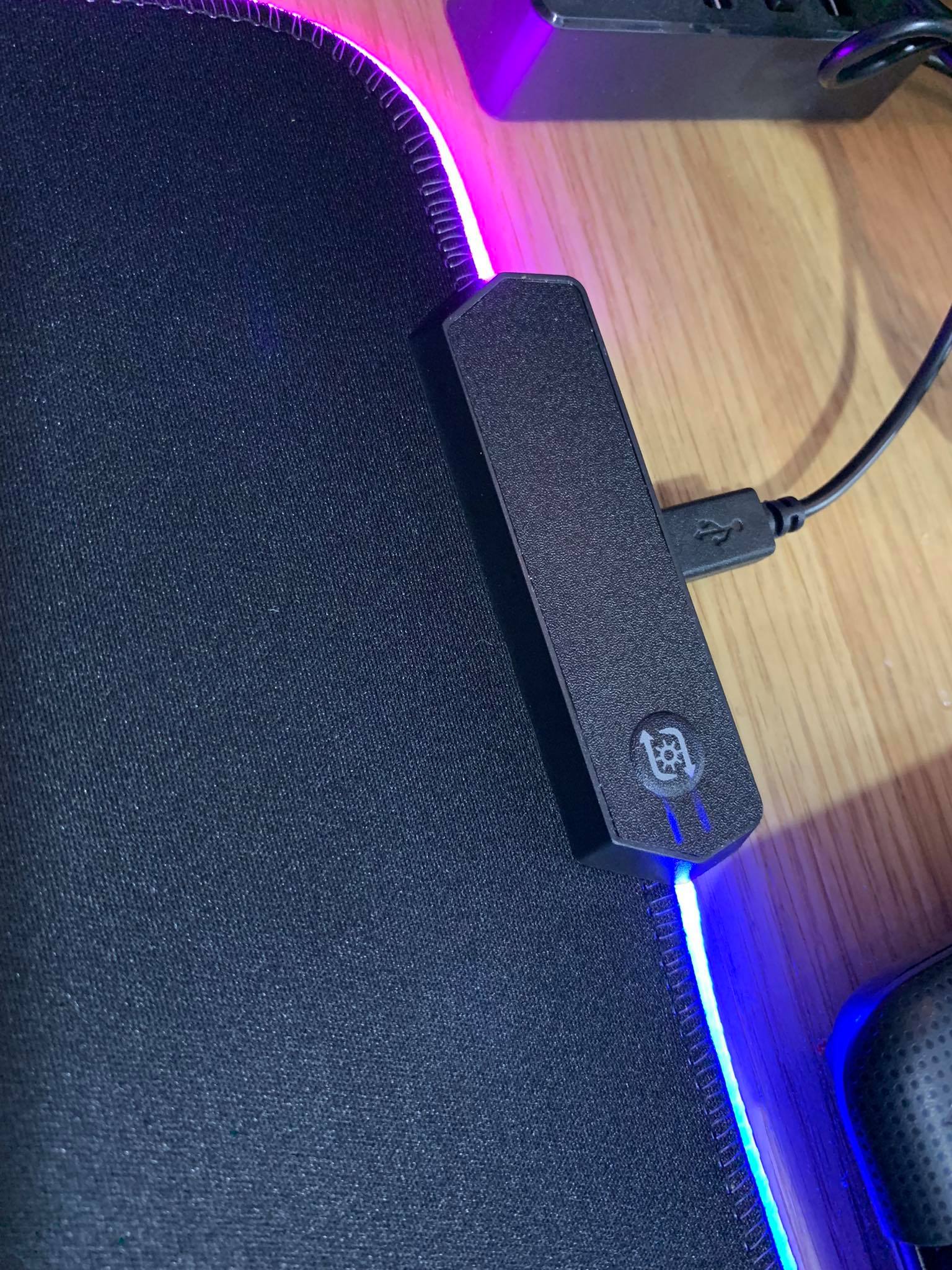 Padmouse Gaming có Led 80x30cm