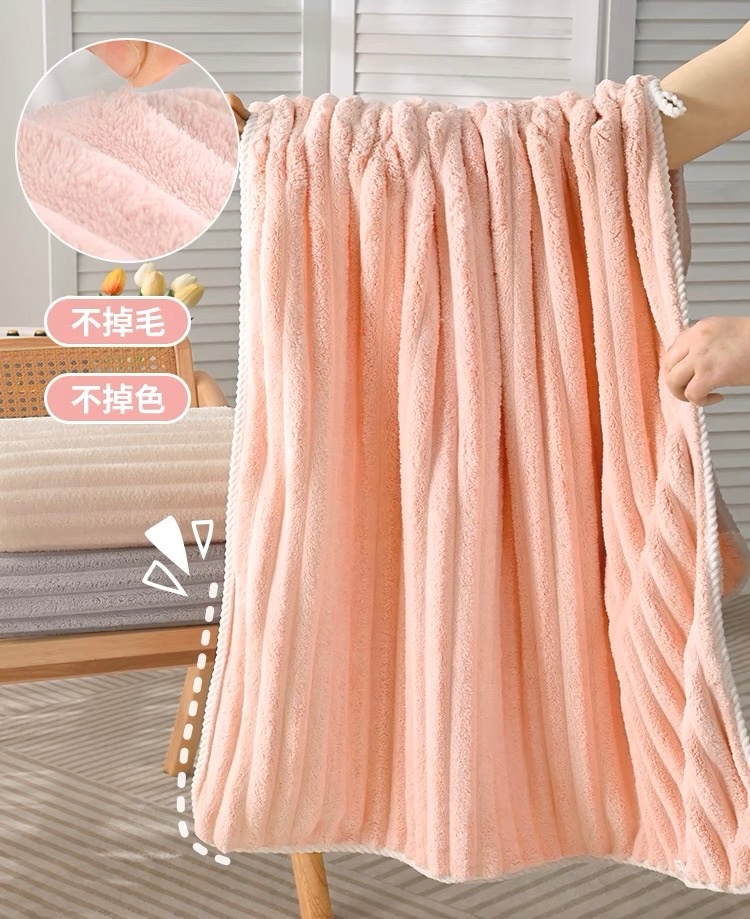 SÉT 2 KHĂN TẮM SÓNG NƯỚC SIÊU THẤM - random màu k chọn