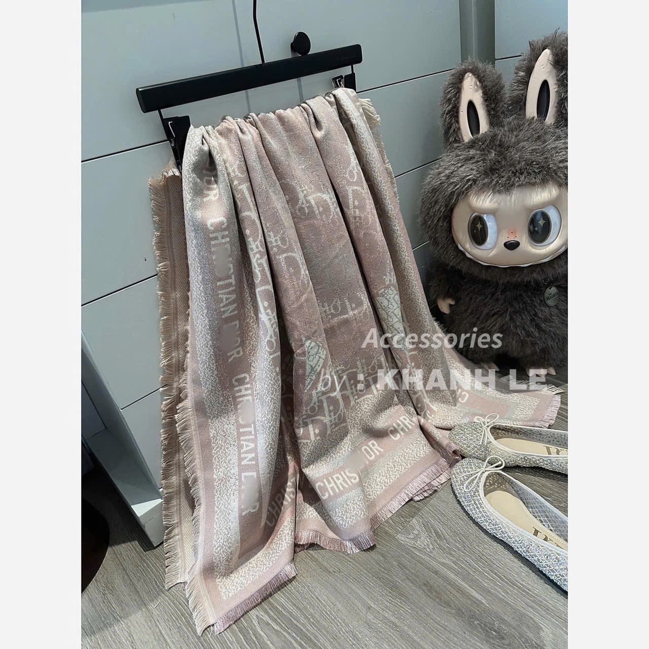 KHĂN DẠ LEN DIO HỒNG QCCC NEW