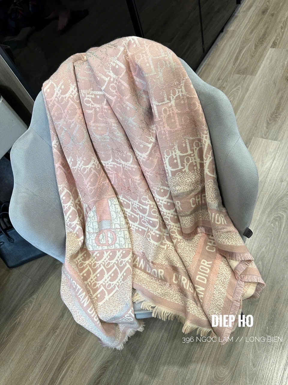 KHĂN DẠ LEN DIO HỒNG QCCC NEW