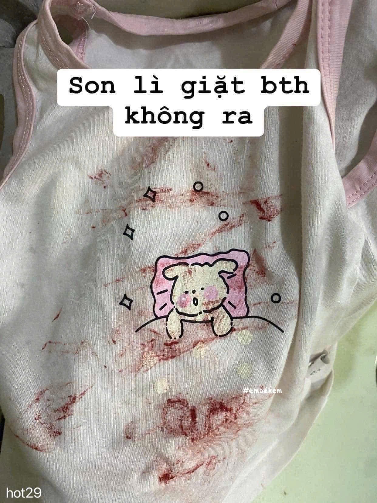 THUỐC TẨY QUẦN ÁO CŨ MỐC