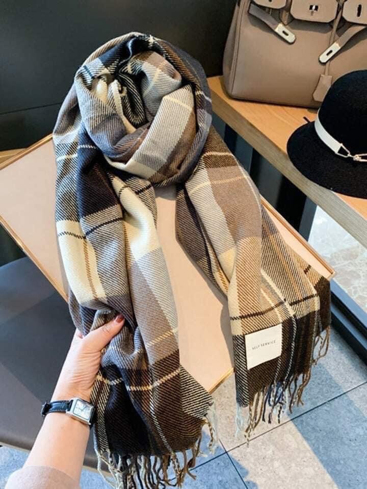 KHĂN DẠ KẺ NÂU NEW CHO NỮ