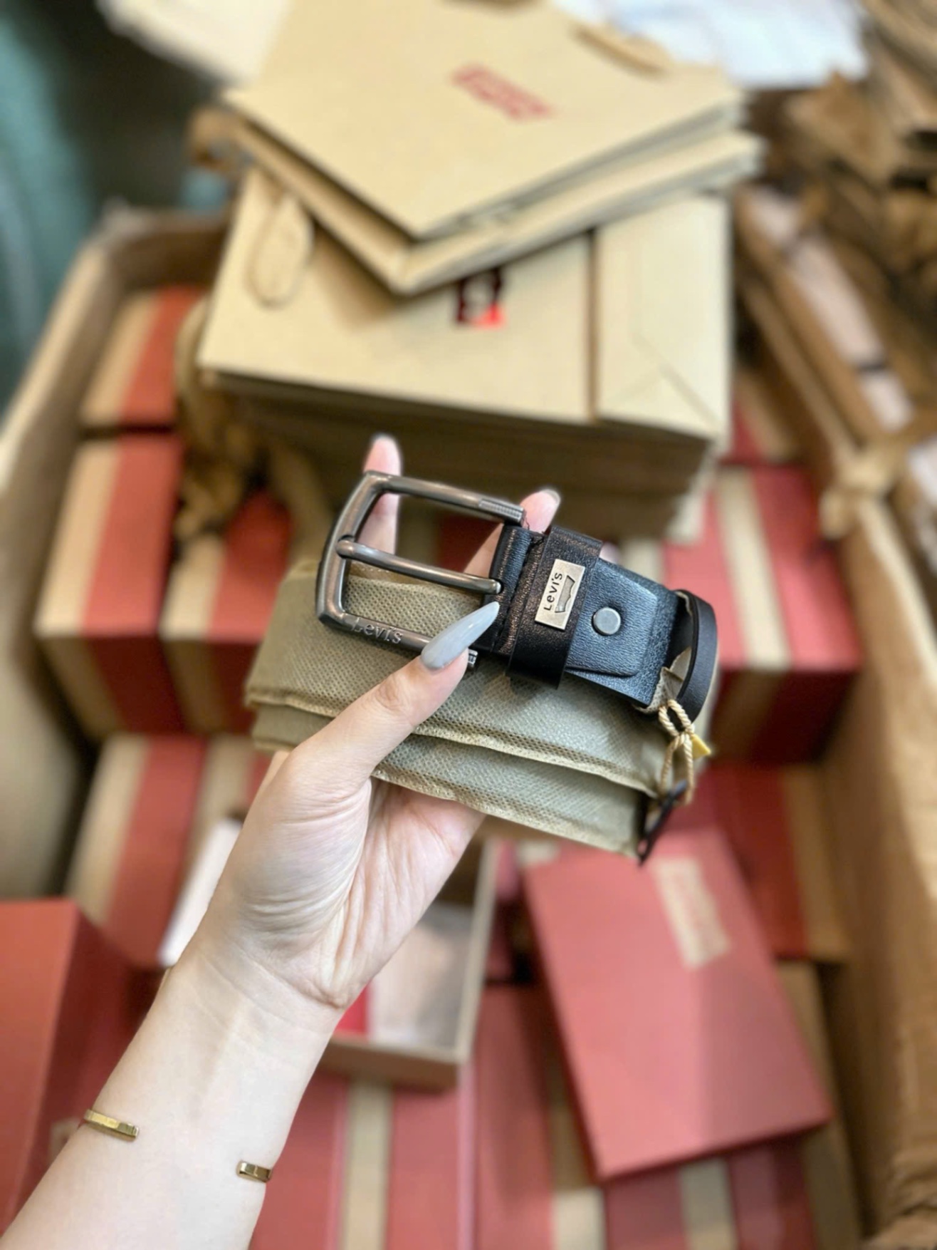 THẮT LƯNG LEVIS FULL BOX NAM