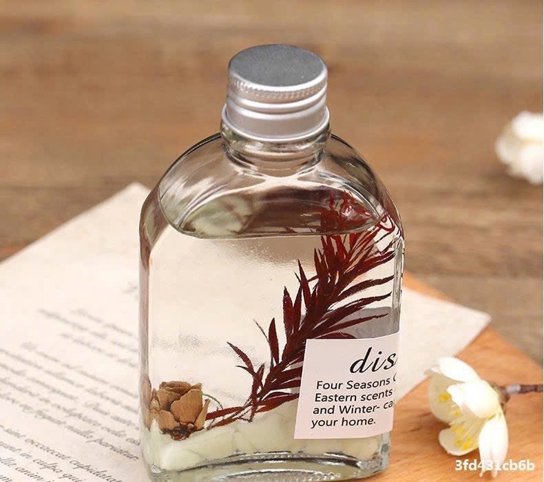 Random mùi - SET 4 CHAI TINH DẦU DISHIXOAN - kèm que cắm