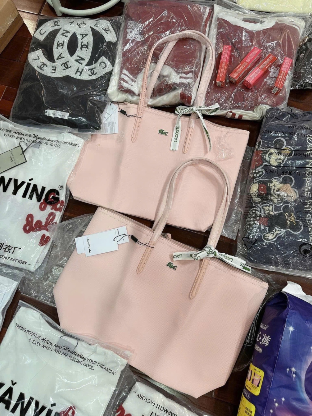 TÚI TOTE CÁ SẤU MÀU HỒNG