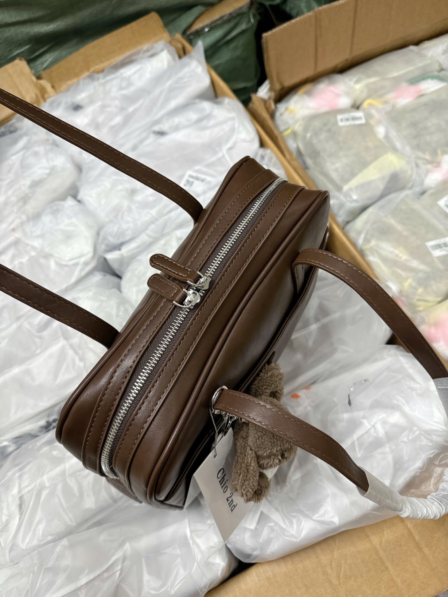 TÚI XÁCH CHIO’2ND DÁNG HỘP BIG SIZE KÈM GẤU HS072